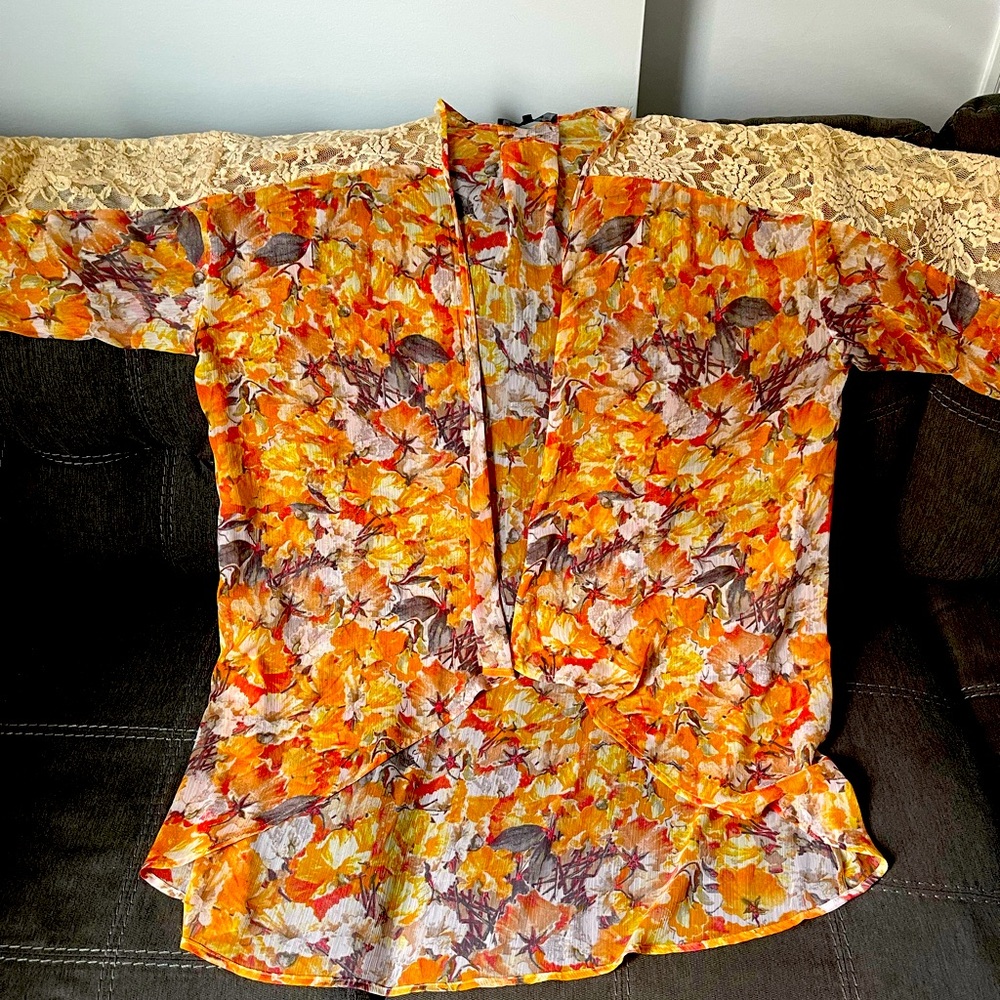 Floral and lace summer sheer jacket